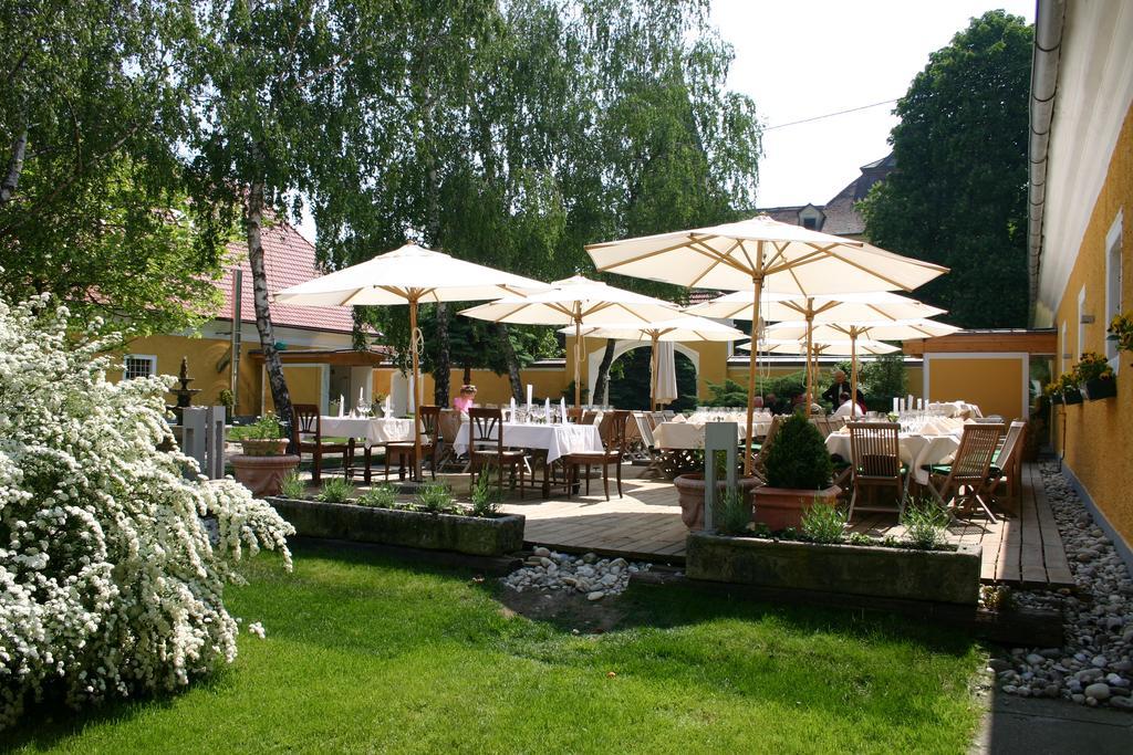 Schloss Muehldorf Feldkirchen an der Donau Restaurant billede