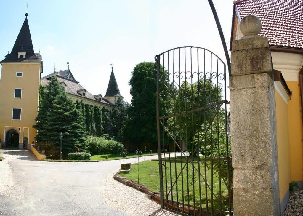 Schloss Muehldorf Feldkirchen an der Donau Eksteriør billede